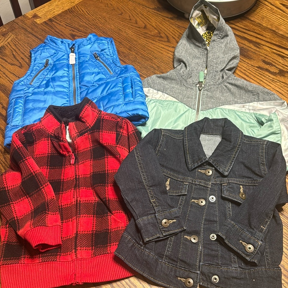 Lot of boy jackets, size 12m